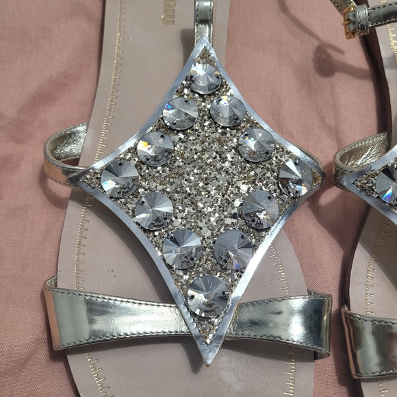 Miu Miu Metallic Sandals with Crystal Embellishments - Picture 4 of 5